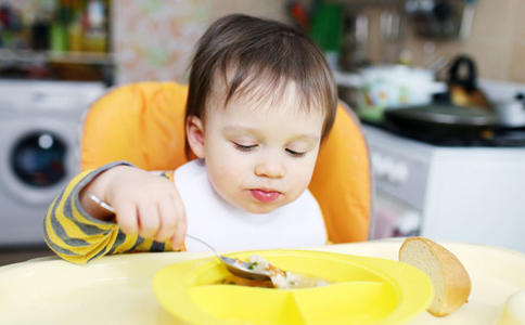 婴幼儿健脑的饮食搭配