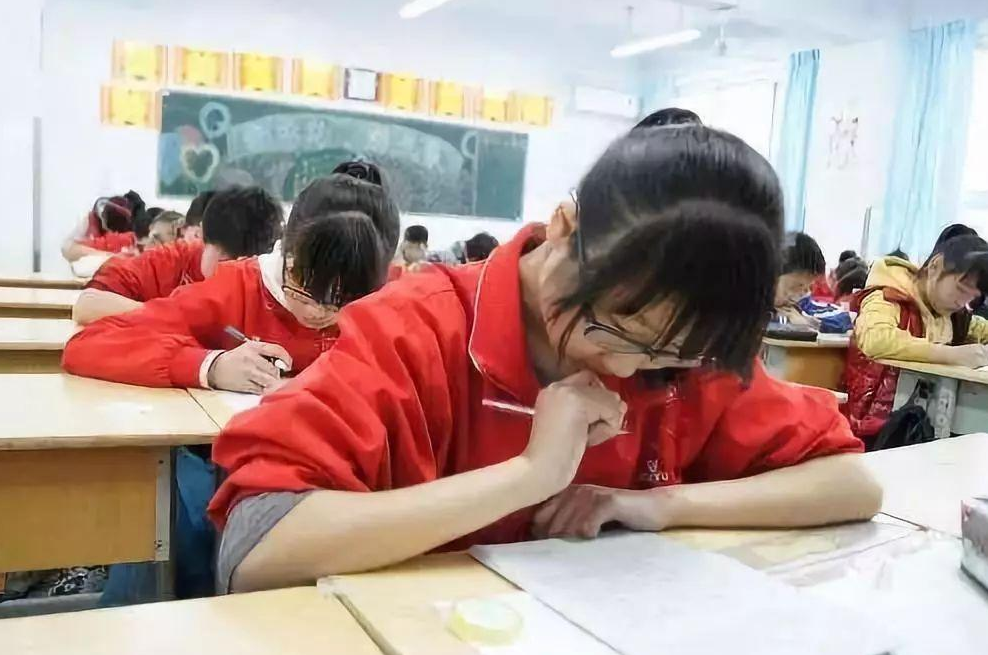 初一初二没认真学，初三还有逆袭的机会吗？班主任给出建议