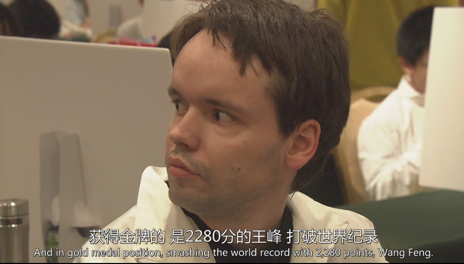 历史第一人，中国选手只用24秒记下一副扑克牌，太骄傲了！纪录片
