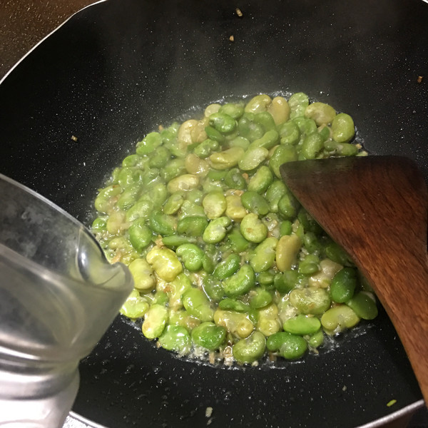 孩子在家上网课，劳累一天晚上做这菜补营养，常吃健脑记忆力好