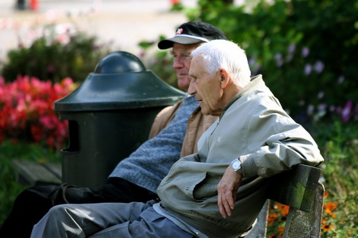 中老年人如何增强记忆力，“超级老人”研究发现衰老的大脑如何保持卓越的记忆力