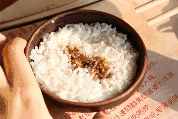 煮米饭时加点它，比药还管用！血管通了，气色好了，腰都细了