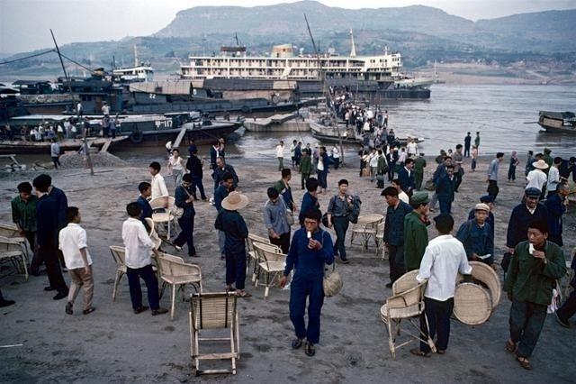 老城记忆，80年代的四川成都，感受巴蜀天堂版的安逸生活